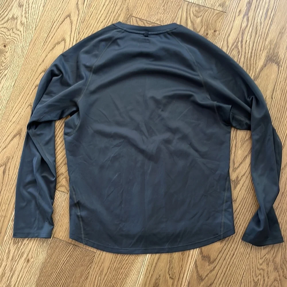 Gray Nike Dri - Fit Therma Long Sleeve - Picture 3 of 3